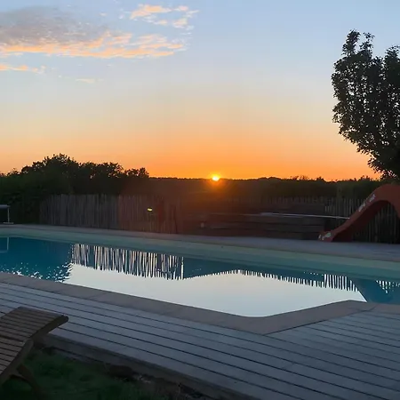 La Sautie, Avec Piscine Et Tennis Holiday home *