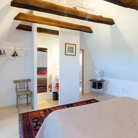 La Sautie, Avec Piscine Et Tennis * Bars (Dordogne)