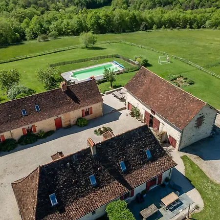 La Sautie, Avec Piscine Et Tennis